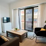 Urban Flat In Santa Catalina - 4 Min Walk To