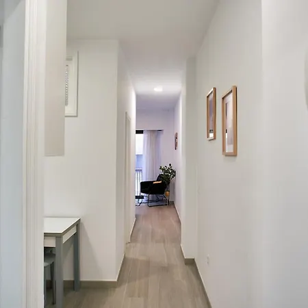 Urban Flat In Santa Catalina - 4 Min Walk To アパート