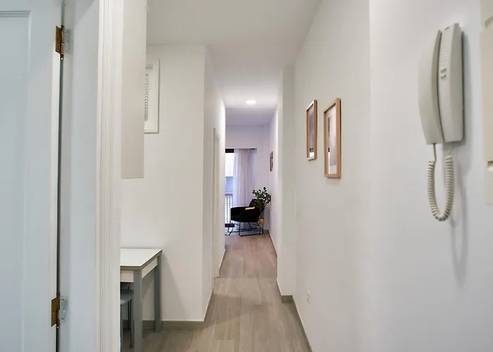 Urban Flat In Santa Catalina - 4 Min Walk To アパート